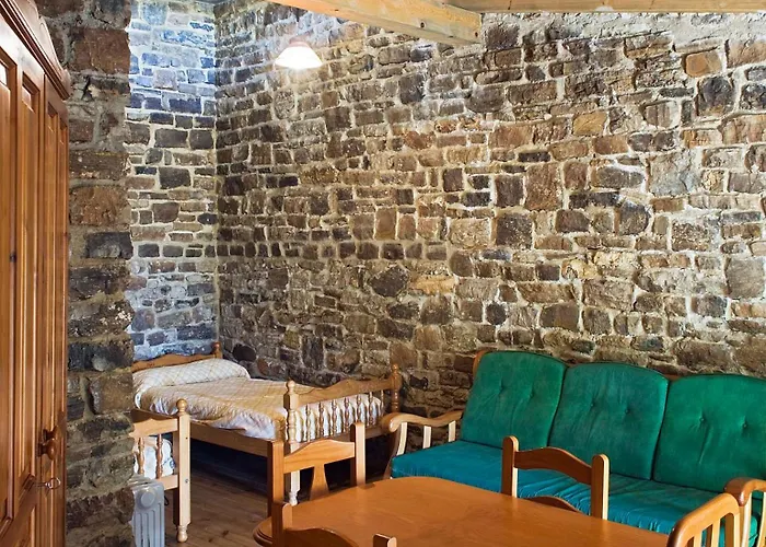 Albergue Inturjoven Cortes De La Frontera